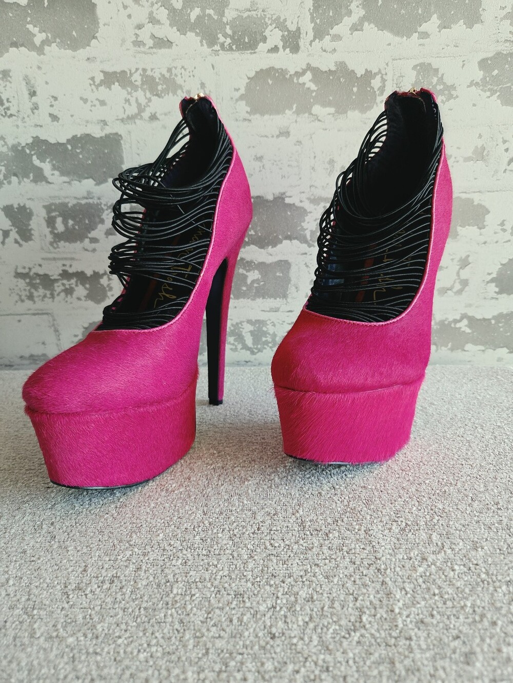 ​London Trash LT-Ceres Hot Pink Pony Hair Strappy Platform Stiletto Heels 8.5
